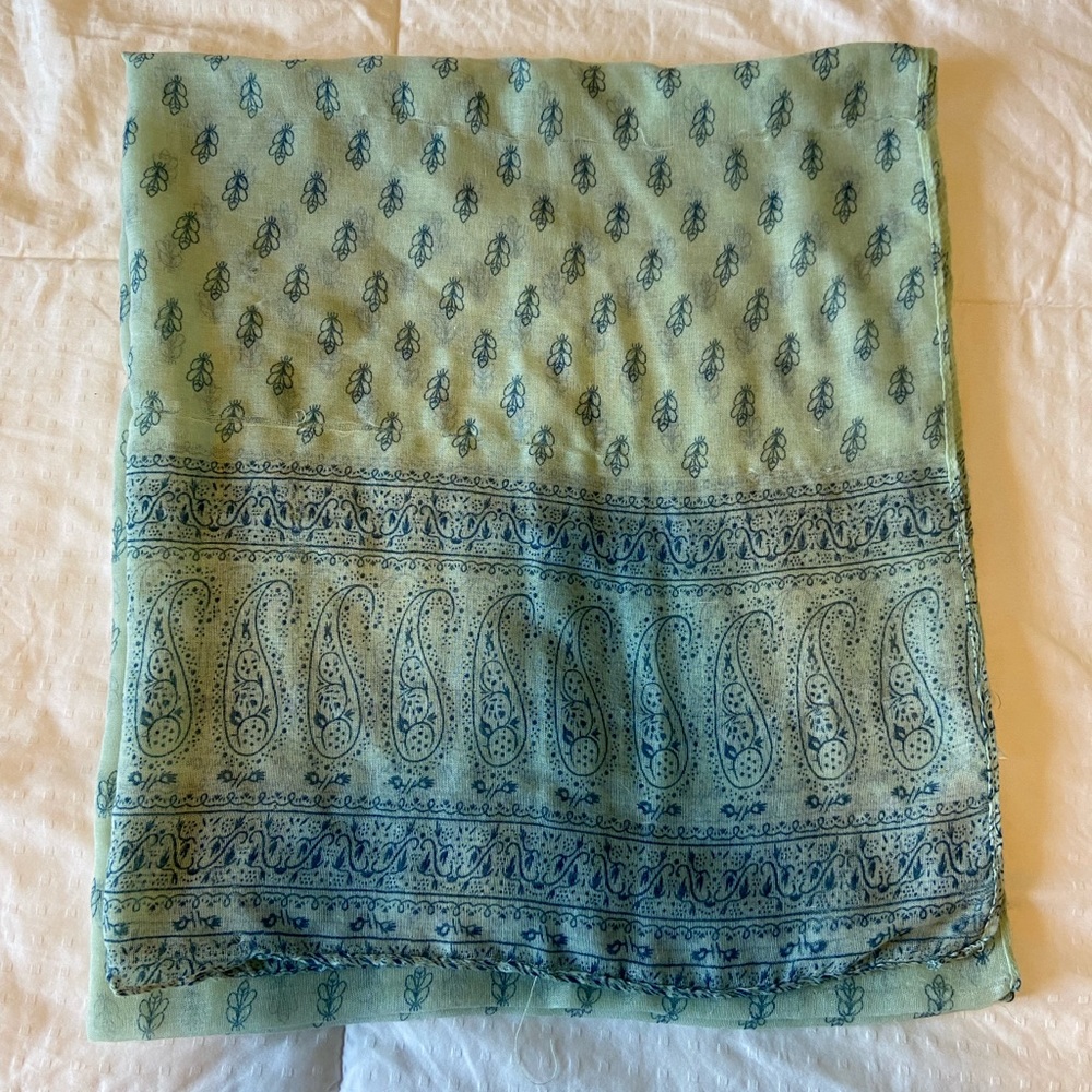 LOFT Scarf